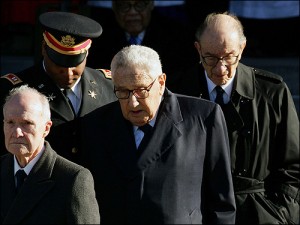 Both Kissinger (in the middle) and Greenspan (on the right) have forged such strong US policies favourable towards Israel that it is next to impossible to reverse those. Any attempt would be considered as treason.