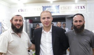 Bilal Erdogan (in the centre), son of the Turkish president, with his "business partners" in Ciğeristan restaurant, Istanbul.