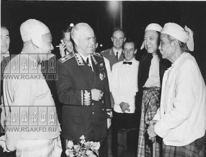 Soviet Marshall Georgiy Zhukov and Burmanese PM U Nu (left) talk to the members of parliament of Burma in Rangoon, February 1957. 