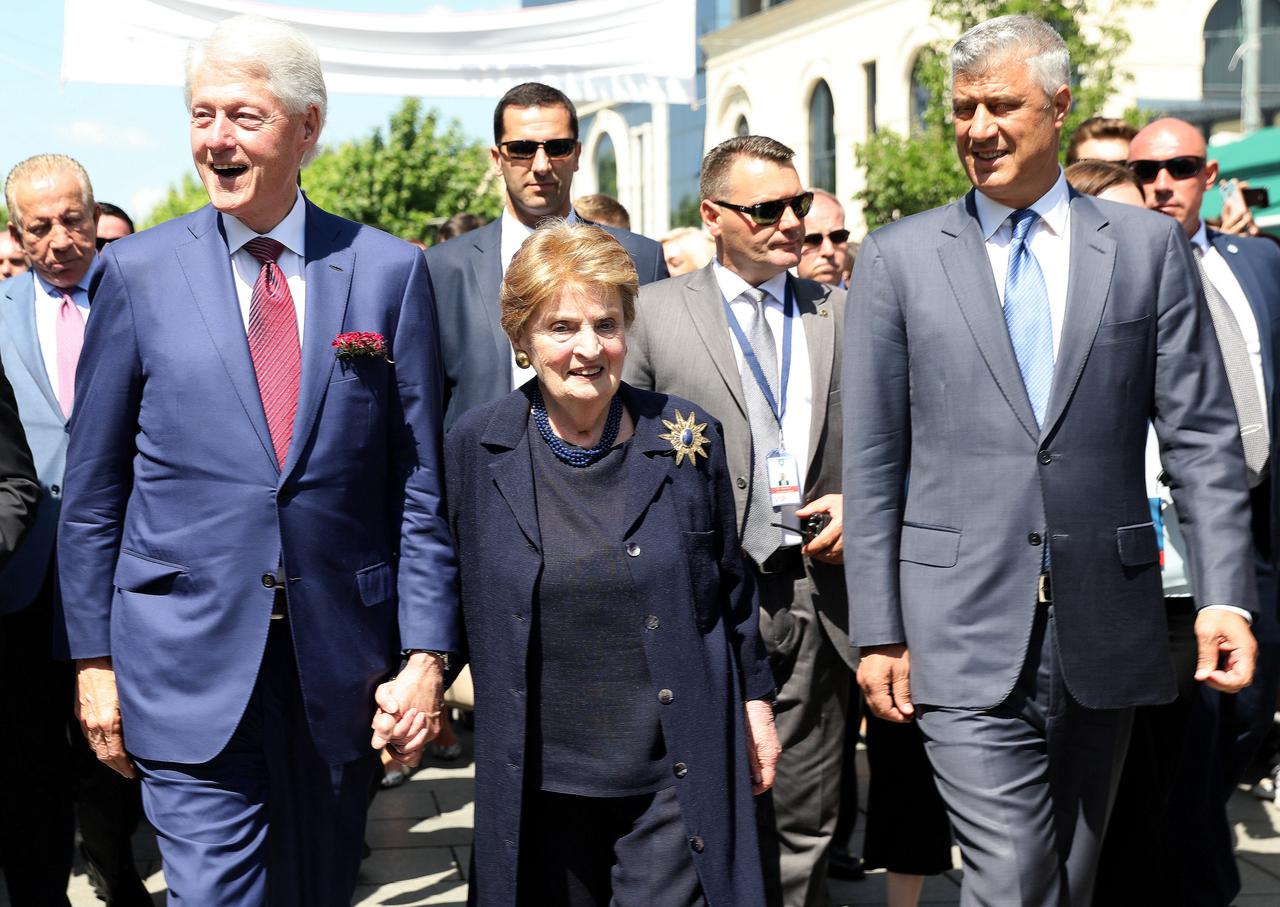 Clinton and Albright in Kosovo