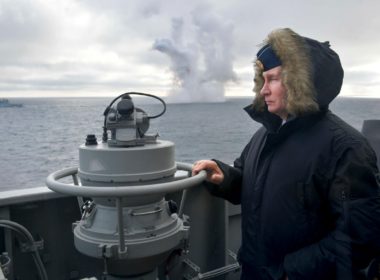 Putin watches Black Sea exercise