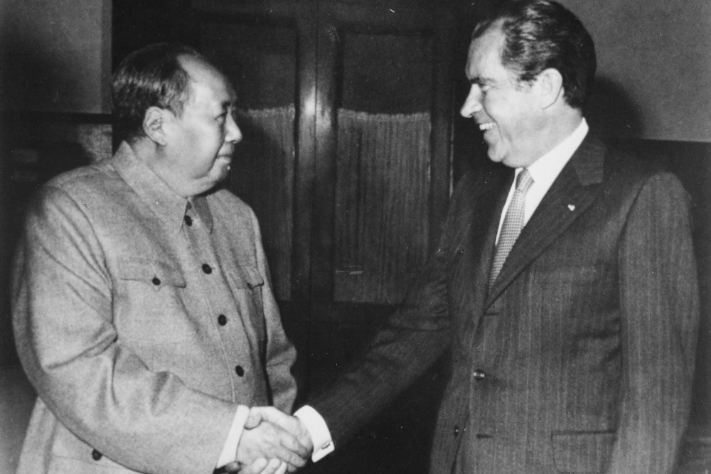 Nixon_and_Mao_Zedong