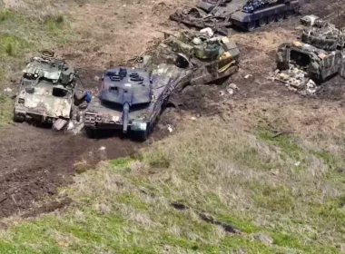 leopard-tanks-in-ukraine-webp
