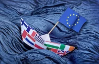 EU-politics-economy-crisis