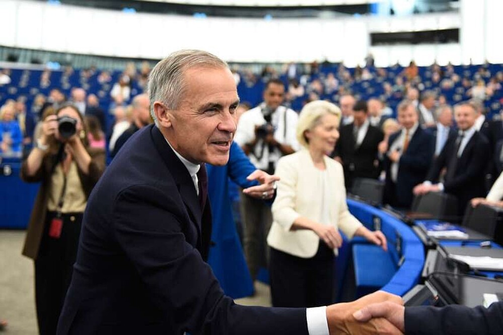 Carney-von-der-Leyen-associate-membership=Strasbourg-ovation